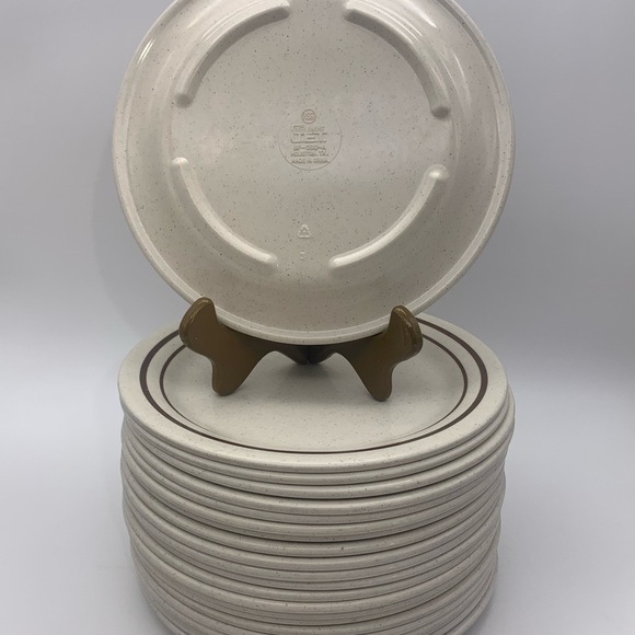 Set Of 20 G.E.T. Melamine Vintage Plates 9” #BF-090-A Beige Brown Strips Speckle - Picture 4 of 5